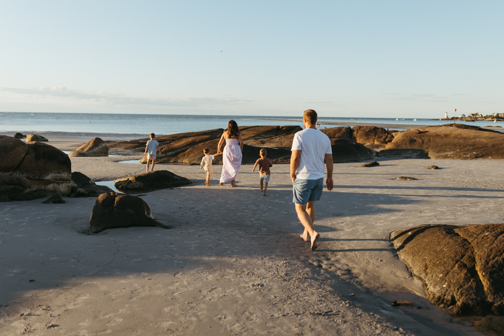 Wingaersheek Beach family photographer 